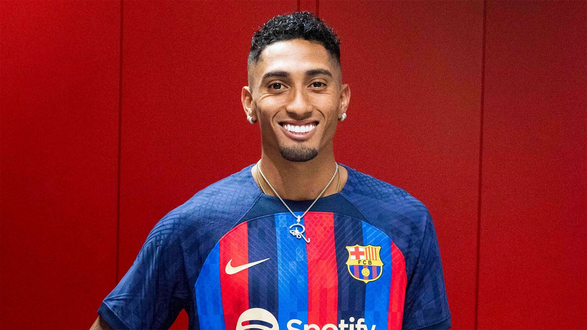 尤如詹俊所 尤如詹俊所