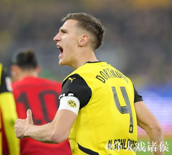 图片报：罗伊斯与施洛特贝克共进晚餐，向后者展示留队的好处