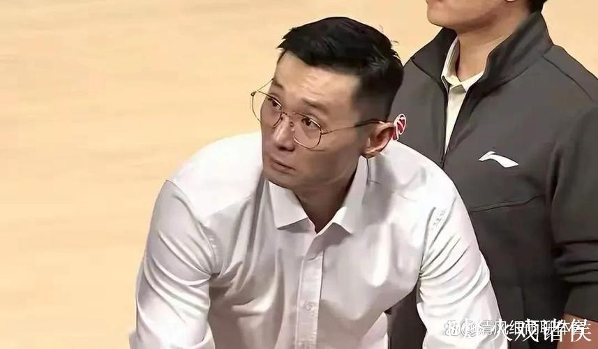 唏嘘!昔日MVP,0分0板0助0断+两场遭弃用,刘炜作出弃用他的解释 唏嘘!昔日MVP,0分0板0助0断+两场遭弃用,刘炜作出弃用他的解释