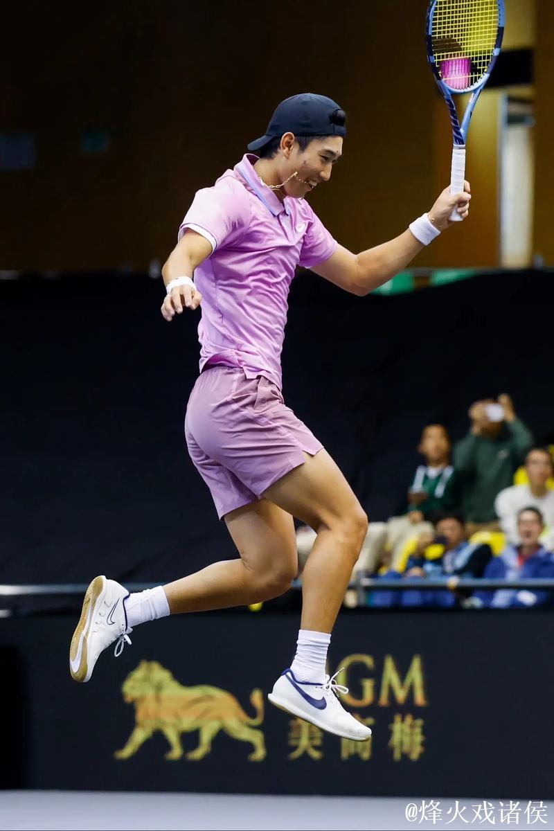 ATP上海大师赛:商竣程1-2惜败无缘16强 ATP上海大师赛:商竣程1-2惜败无缘16强